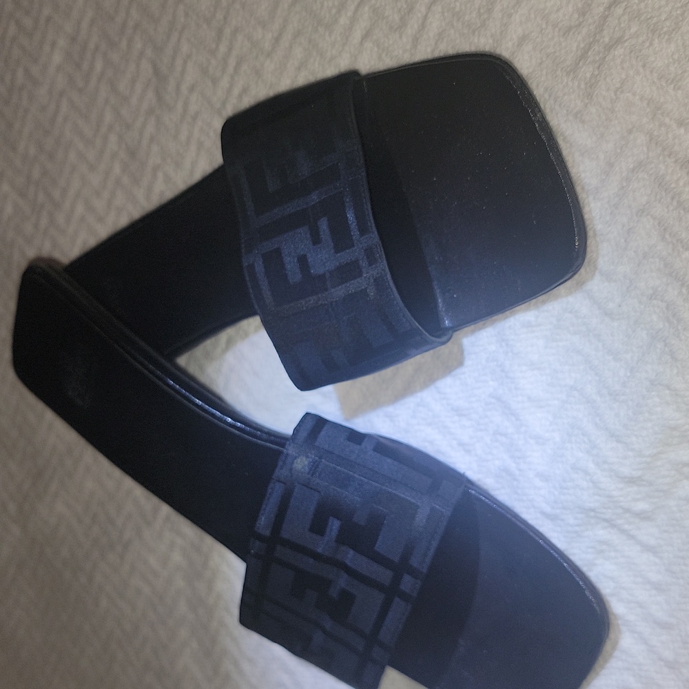 FENDI Black Slide Sandals